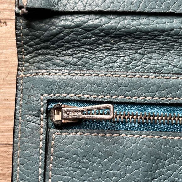 Authentic Hermes Leather Bearn Wallet - Picture 10 of 12